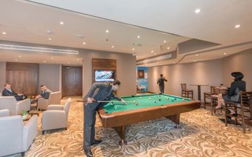 Al Diar Regency Hotel Abu Dhabi Buitenkant foto